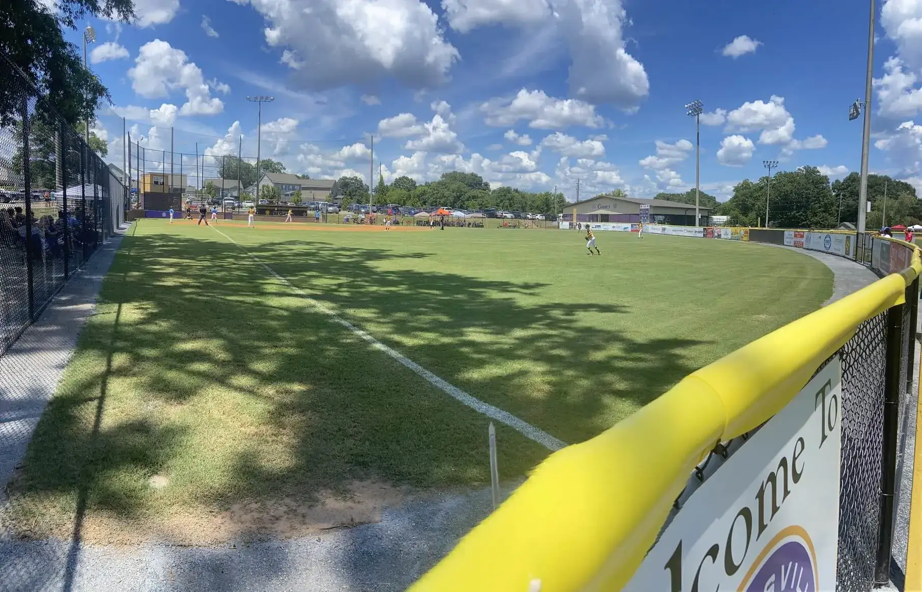 Healthy lawn in Cartersville and Bartow County cared for by Integrity Turf Pros